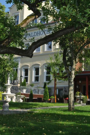 Гостиница Waldhotel Rheinbach  Райнбах